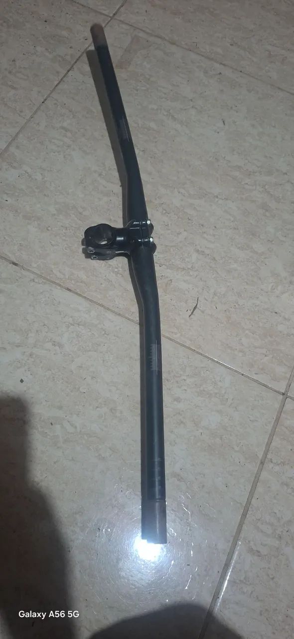 Guidon e mesa