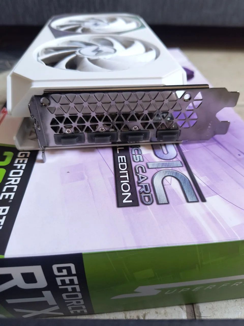 Placa de vídeo GeForce rtx 9060 - Foto 3