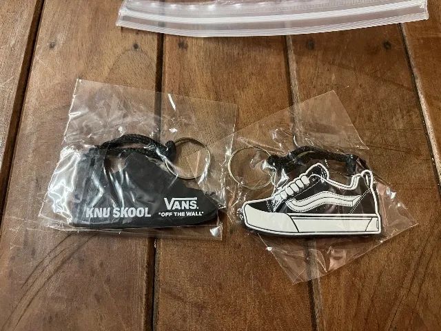 2 chaveiro vans knu skool preto - Foto 2