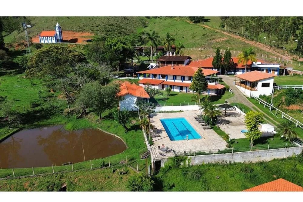 Pousada 20 Suites ao lado da cachoeira escondida - Joanopolis - SP