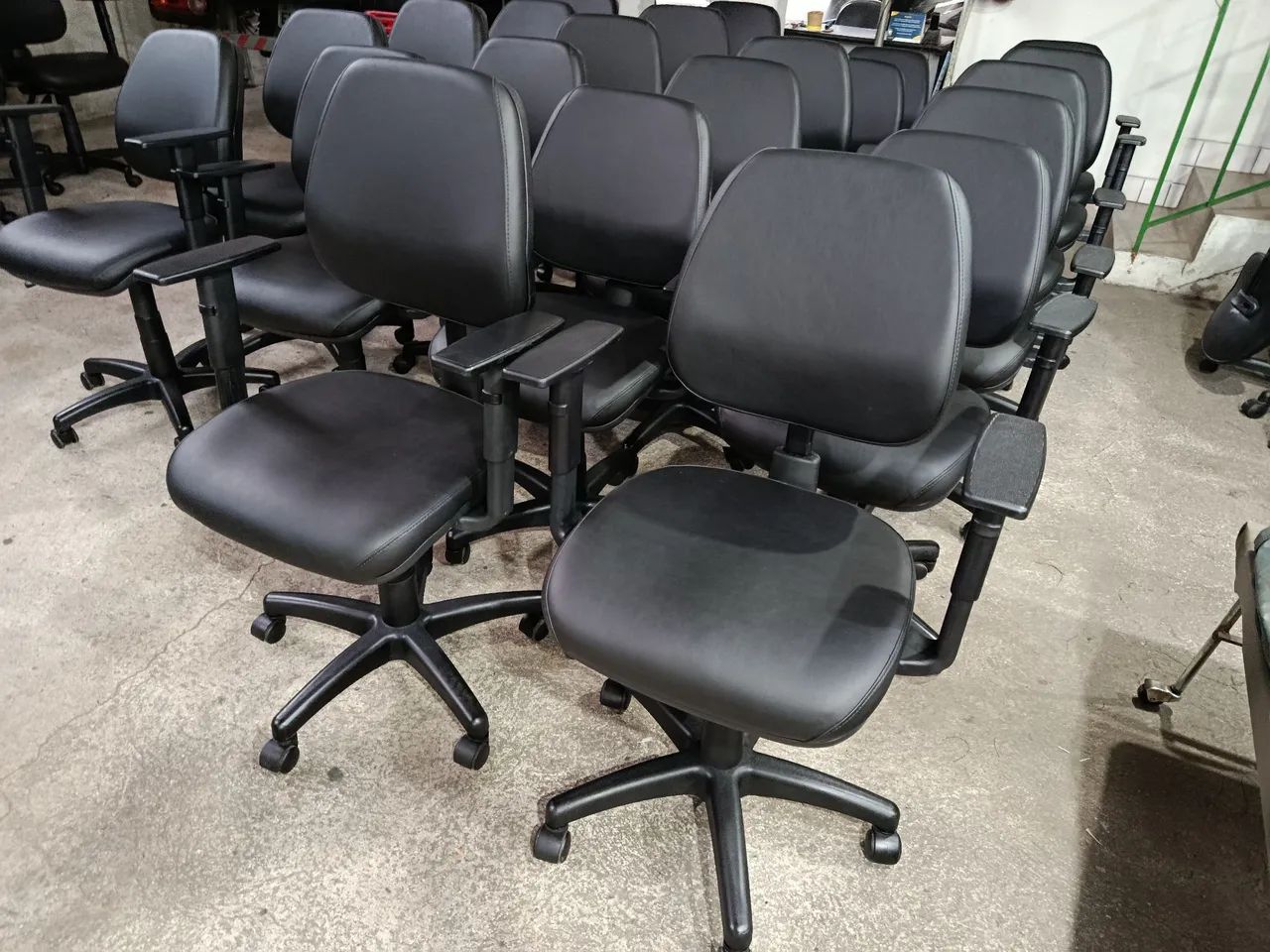 Cadeira escritório ergonômica 