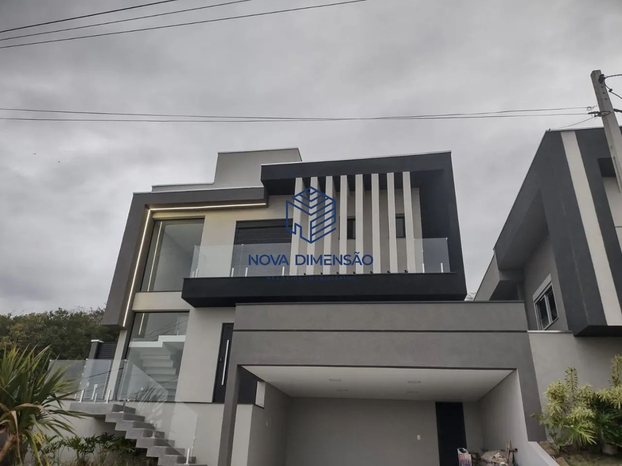 Casa com 3 dormitórios à venda, 236 m² por R$ 2.650.000,00 - Recanto dos Eucaliptos - São  - Foto 2