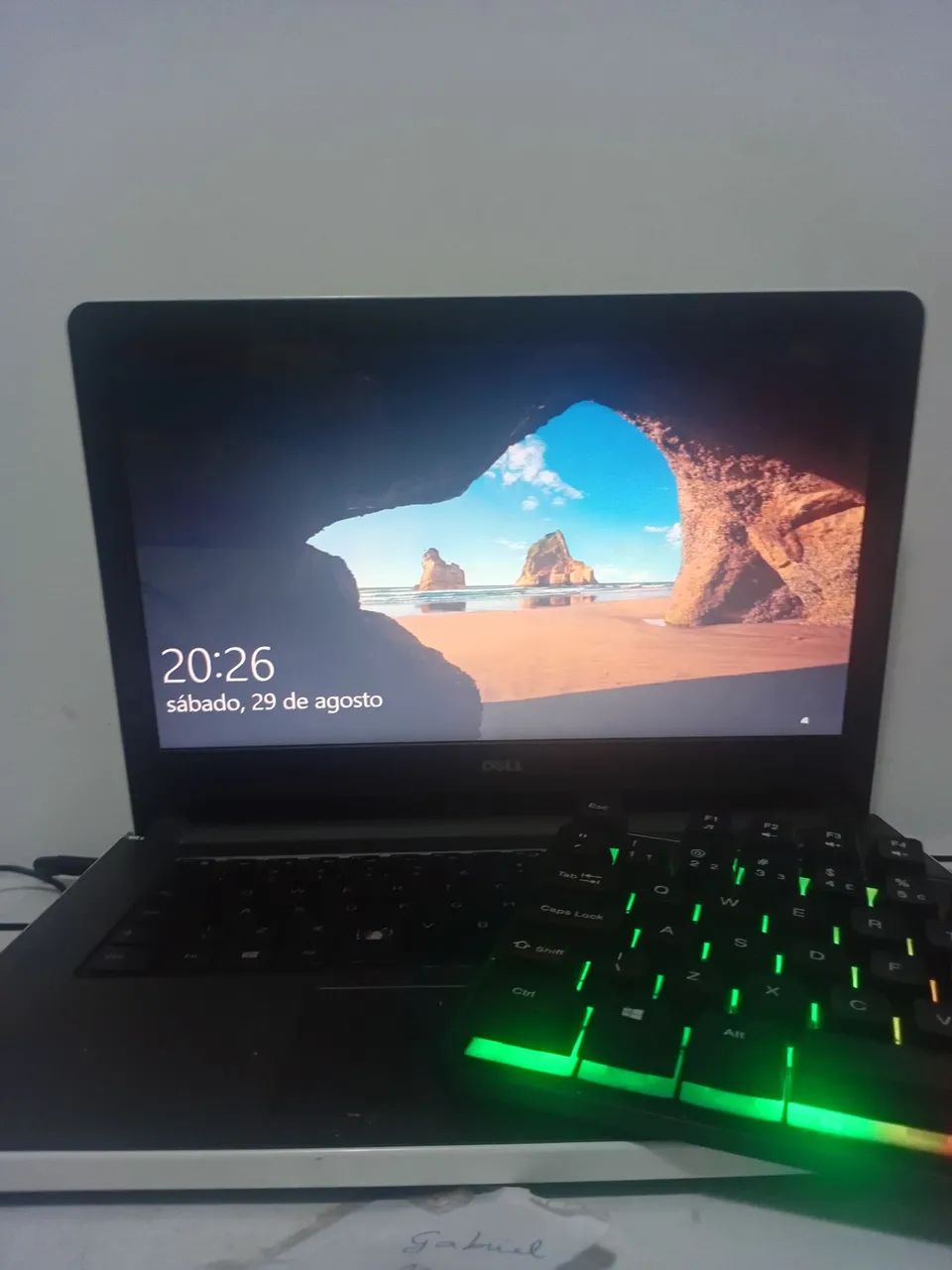 Notebook da Dell (teclado não funciona)só funciona na tomada 