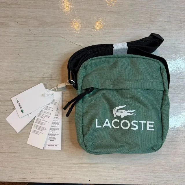 Bolsa Transversal Lacoste Original Vertical Camera Bag Verde - Foto 5
