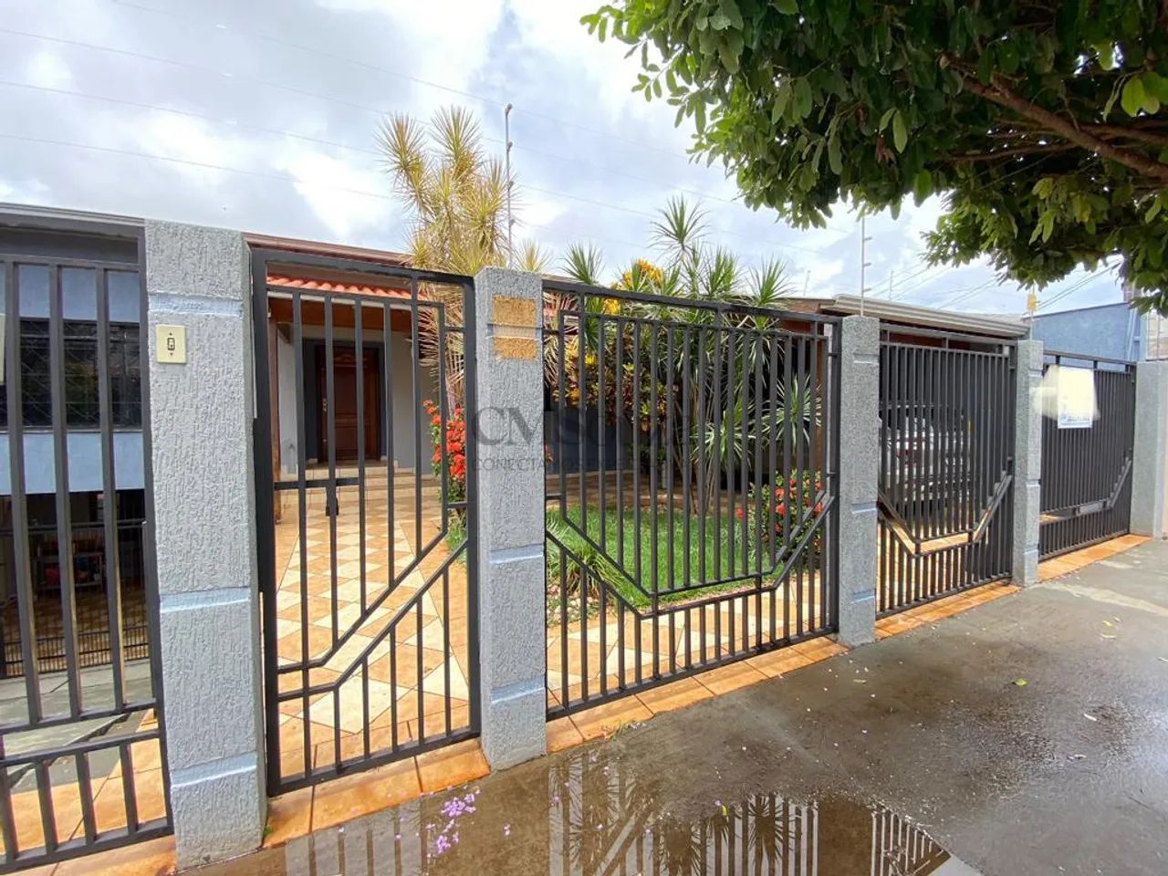 Casa para alugar em Londrina, Champagnat, com 5 quartos, com 441 m² - Foto 2