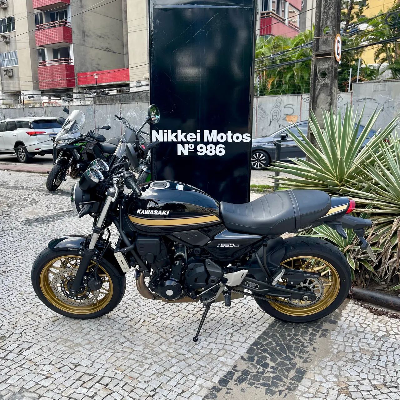 Kawasaki Z 650 RS  - Foto 2