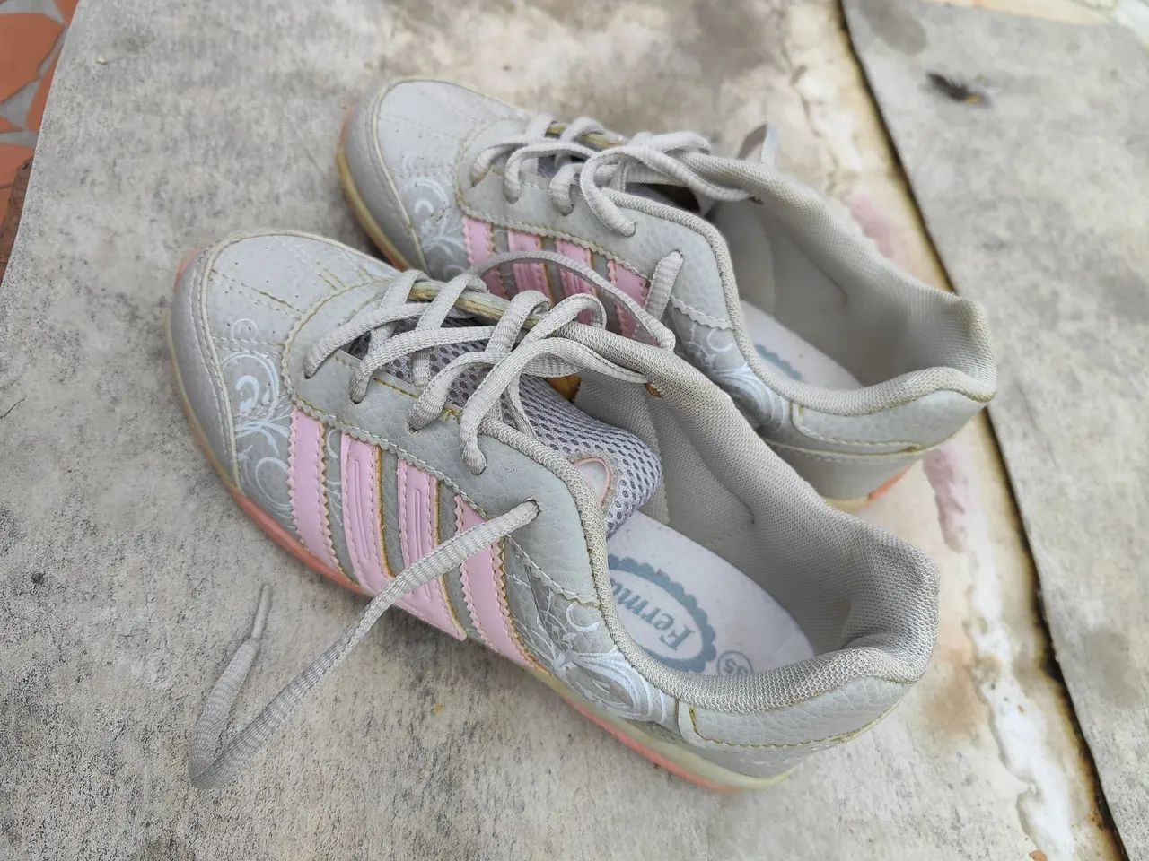 Tênis feminino