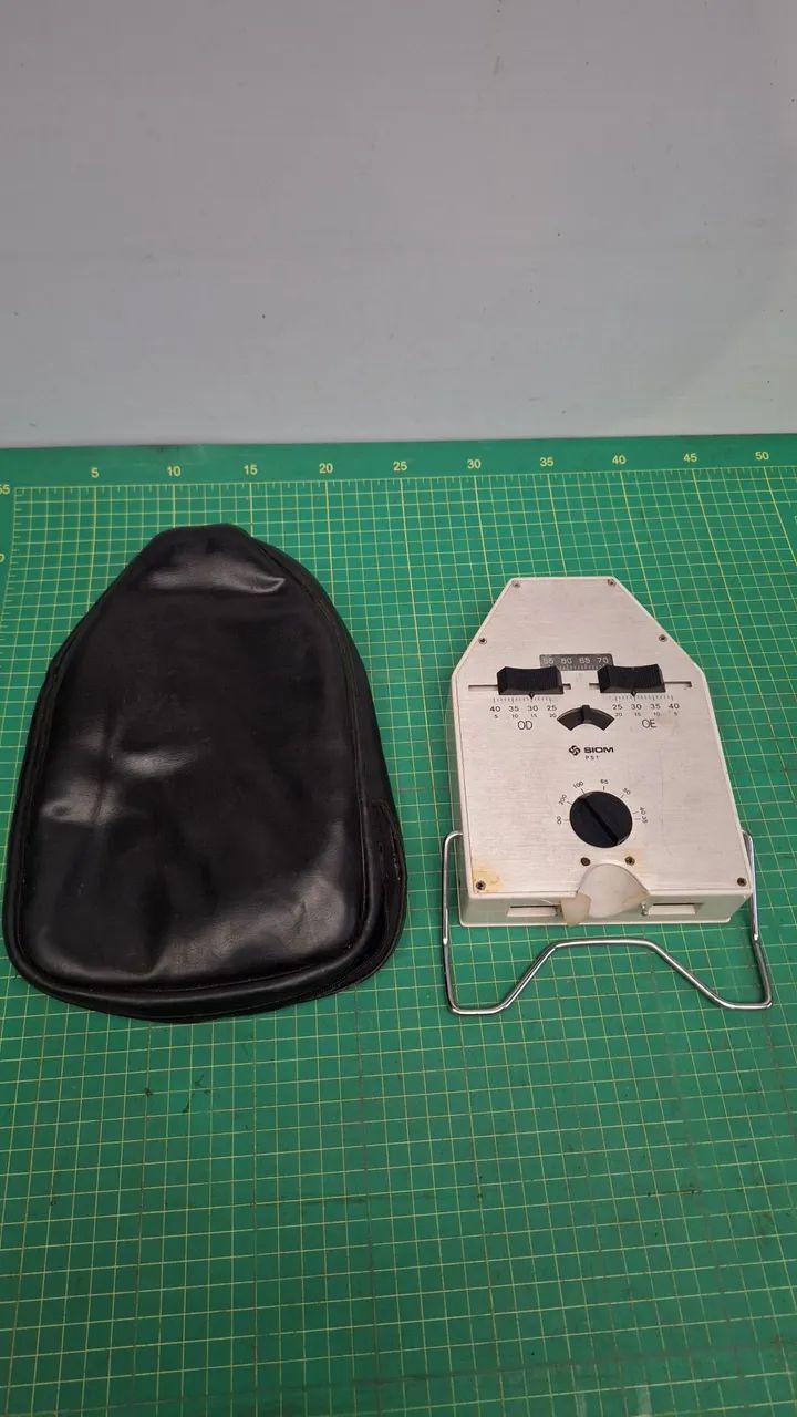 pupilômetro SIOM PS1  *equipamento antigo 