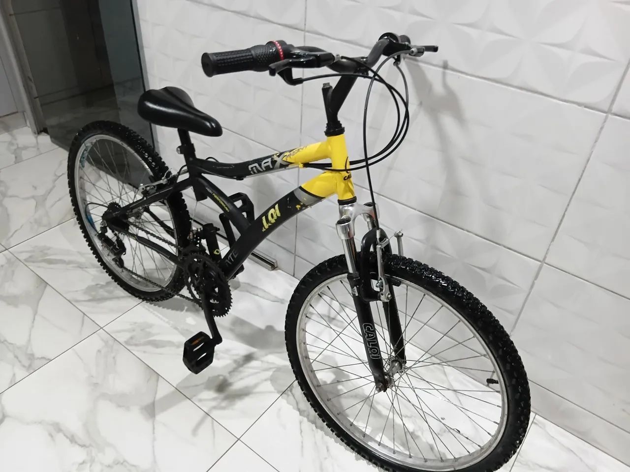 Bicicleta aro 24. - Foto 4