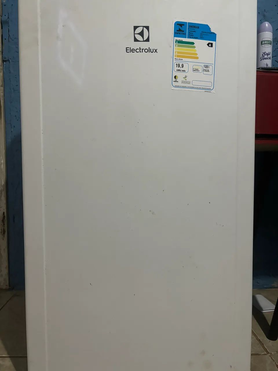 Frigobar Eletrolux 122l