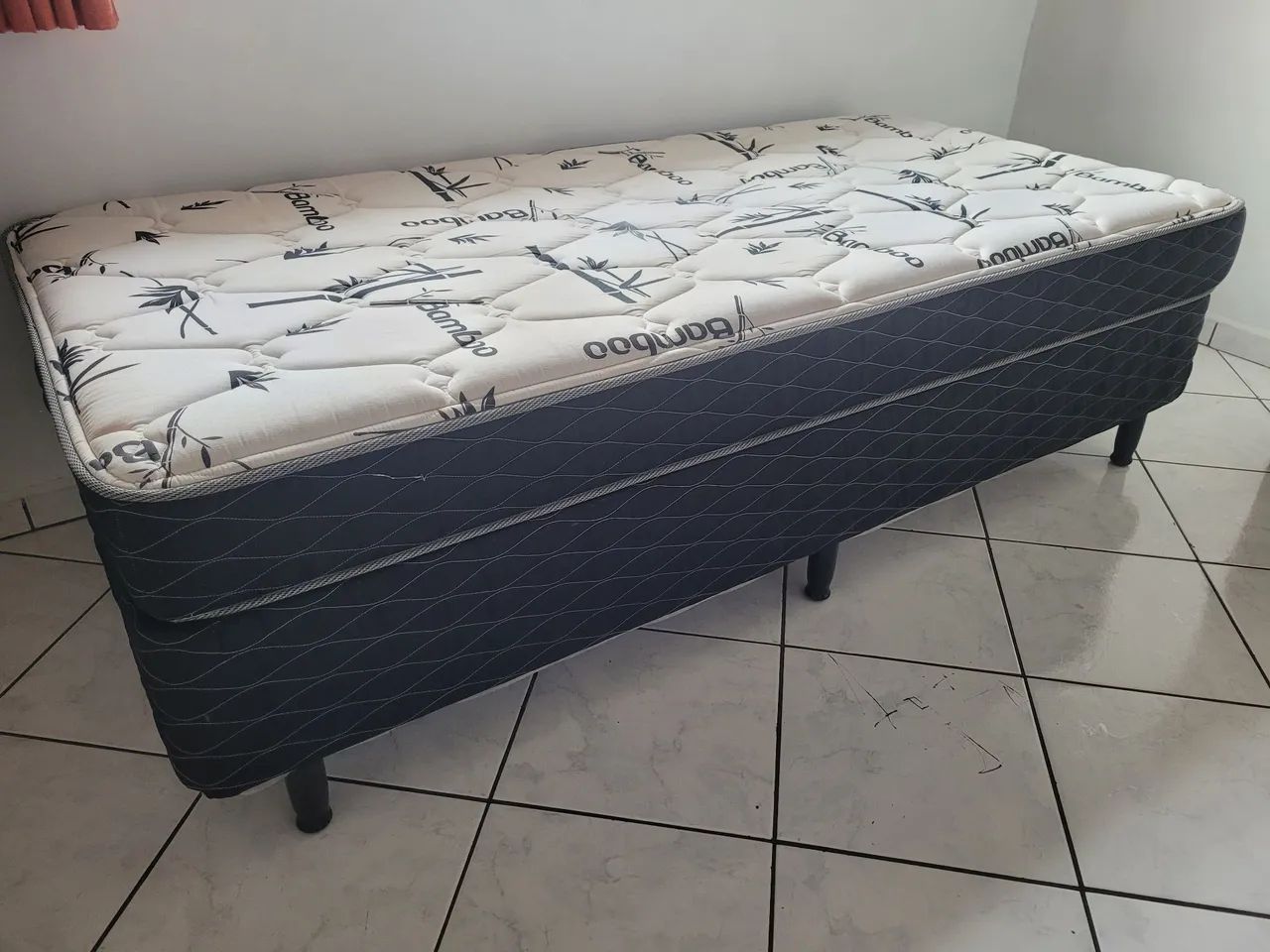 Cama box de solteiro - Semi Nova  - Foto 2