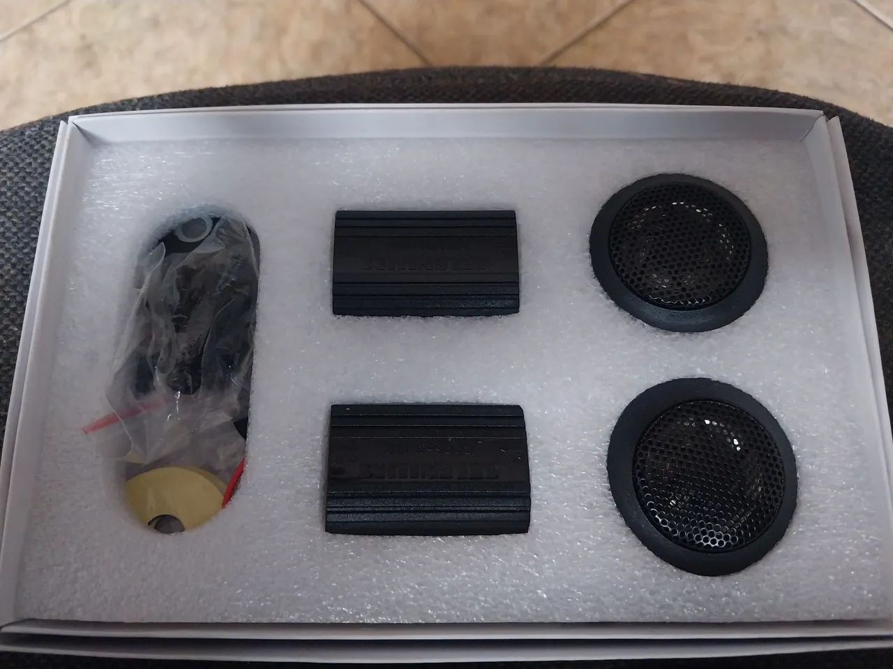 Kit duas Vias JBL 5 polegadas Novo. - Foto 3