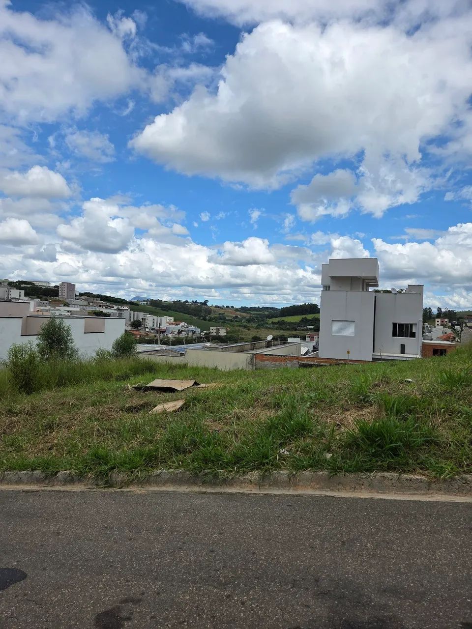 Terreno à venda, 200m2                    