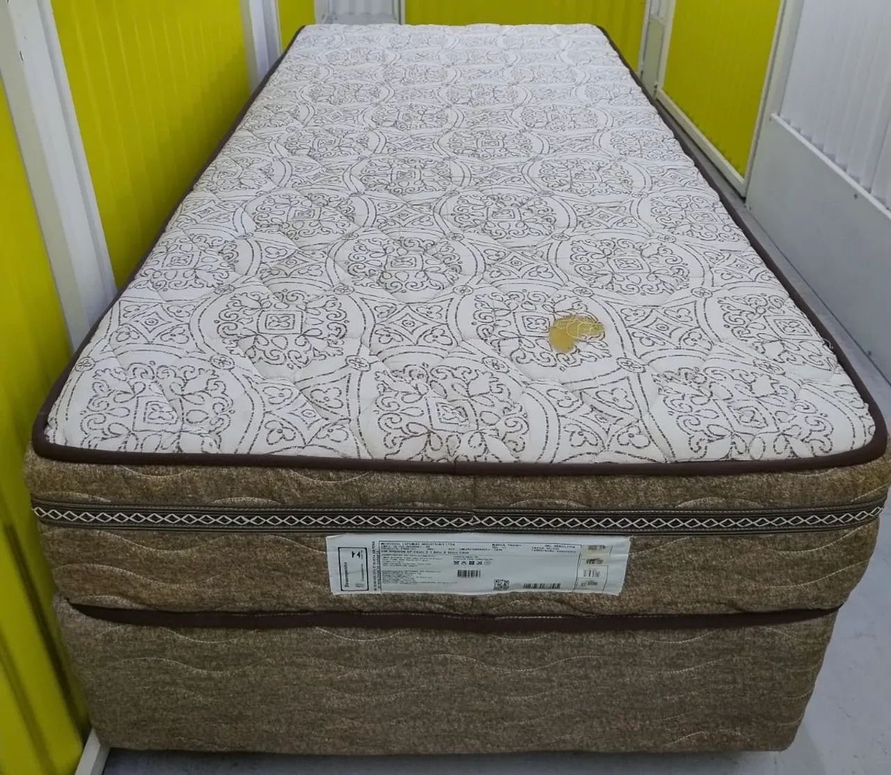 Vendo Cama Box solteiro - Foto 2
