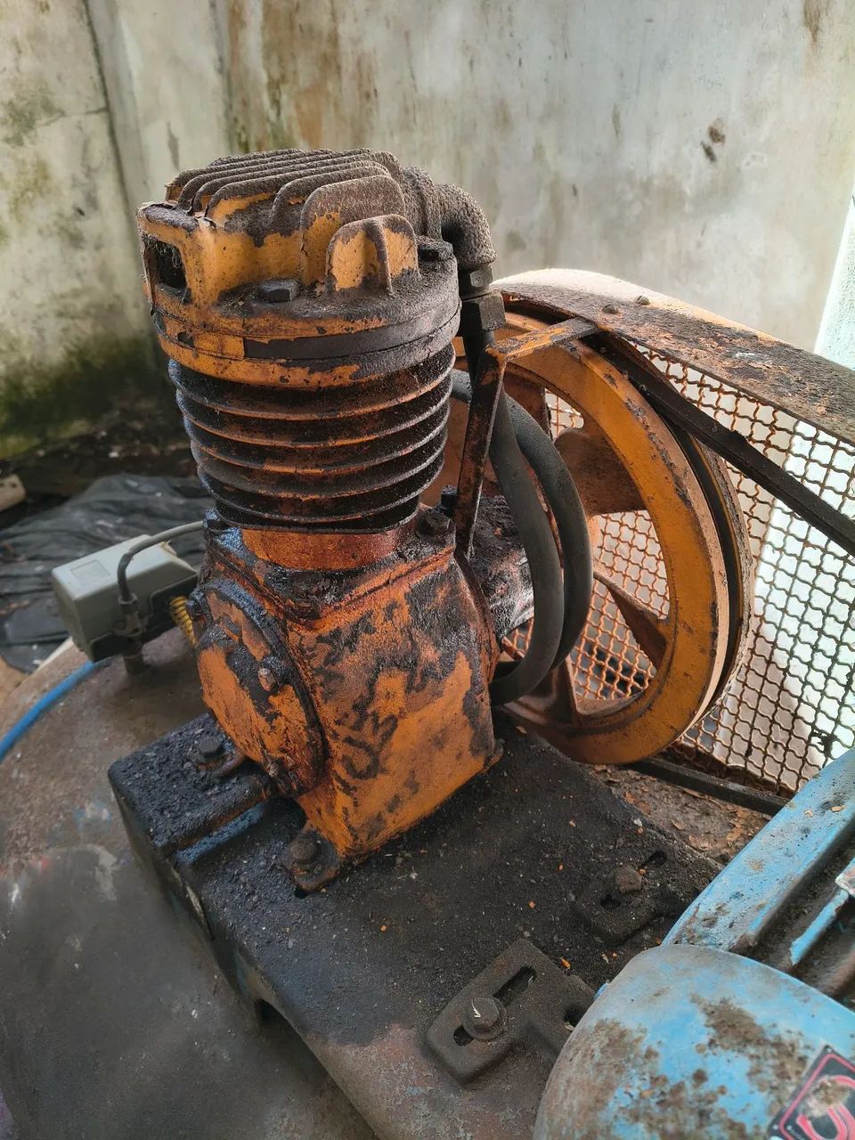 Compressor de ar Schulz 200 litros - Foto 3