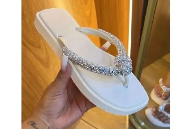 Rasteirinha chinelo 