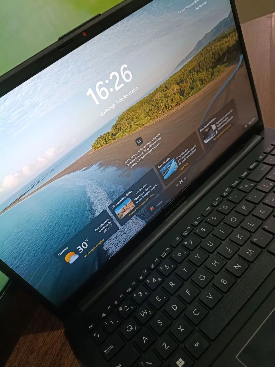 Nootbok Asus go15