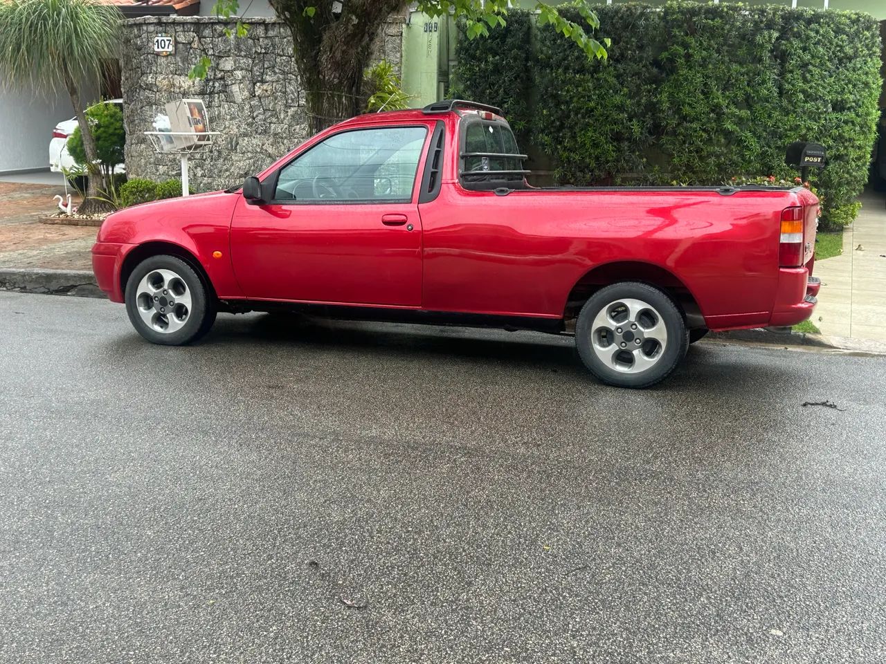 Ford Courier Courier XL/XL-RS 1.6/ XL 1.6 Flex 2011