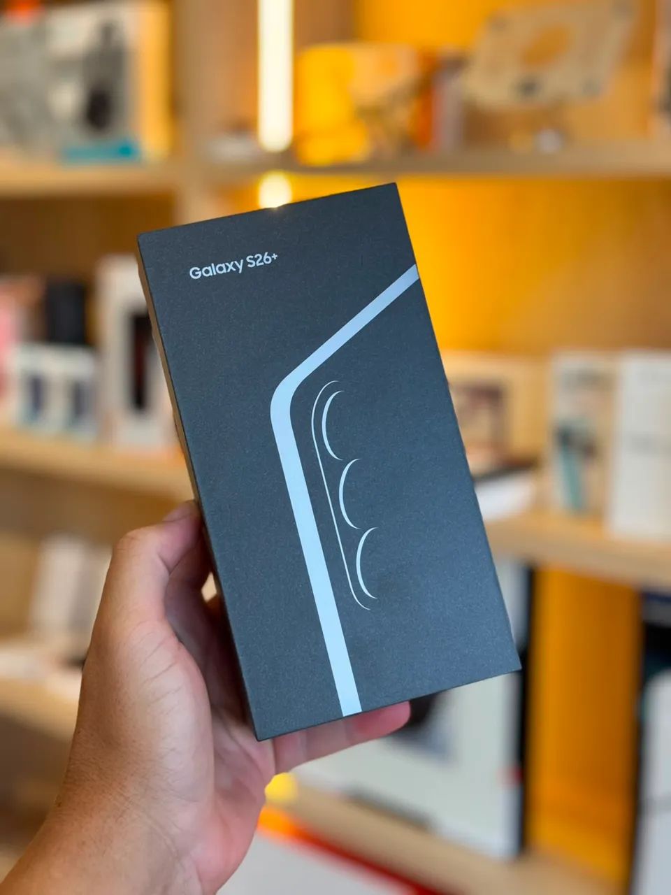 Samsung Galaxy S26 plus 512 gigas lactado 