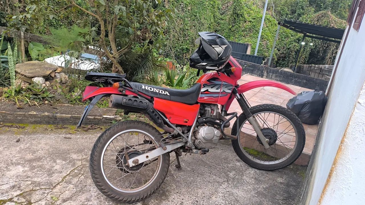 XLR 125 ES / 2002 - Foto 2