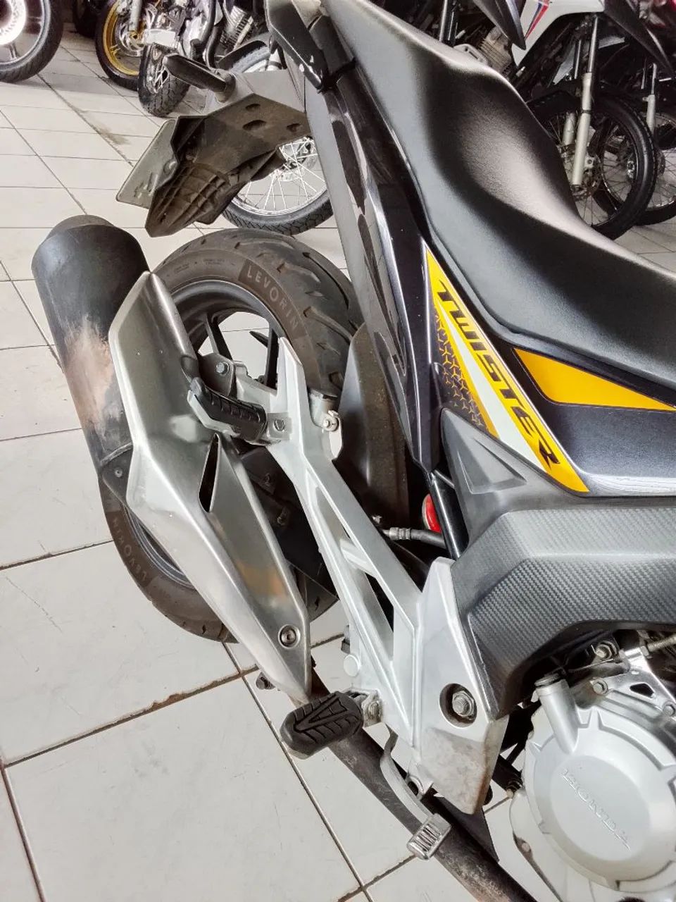 Cb250 Amarela - Foto 5