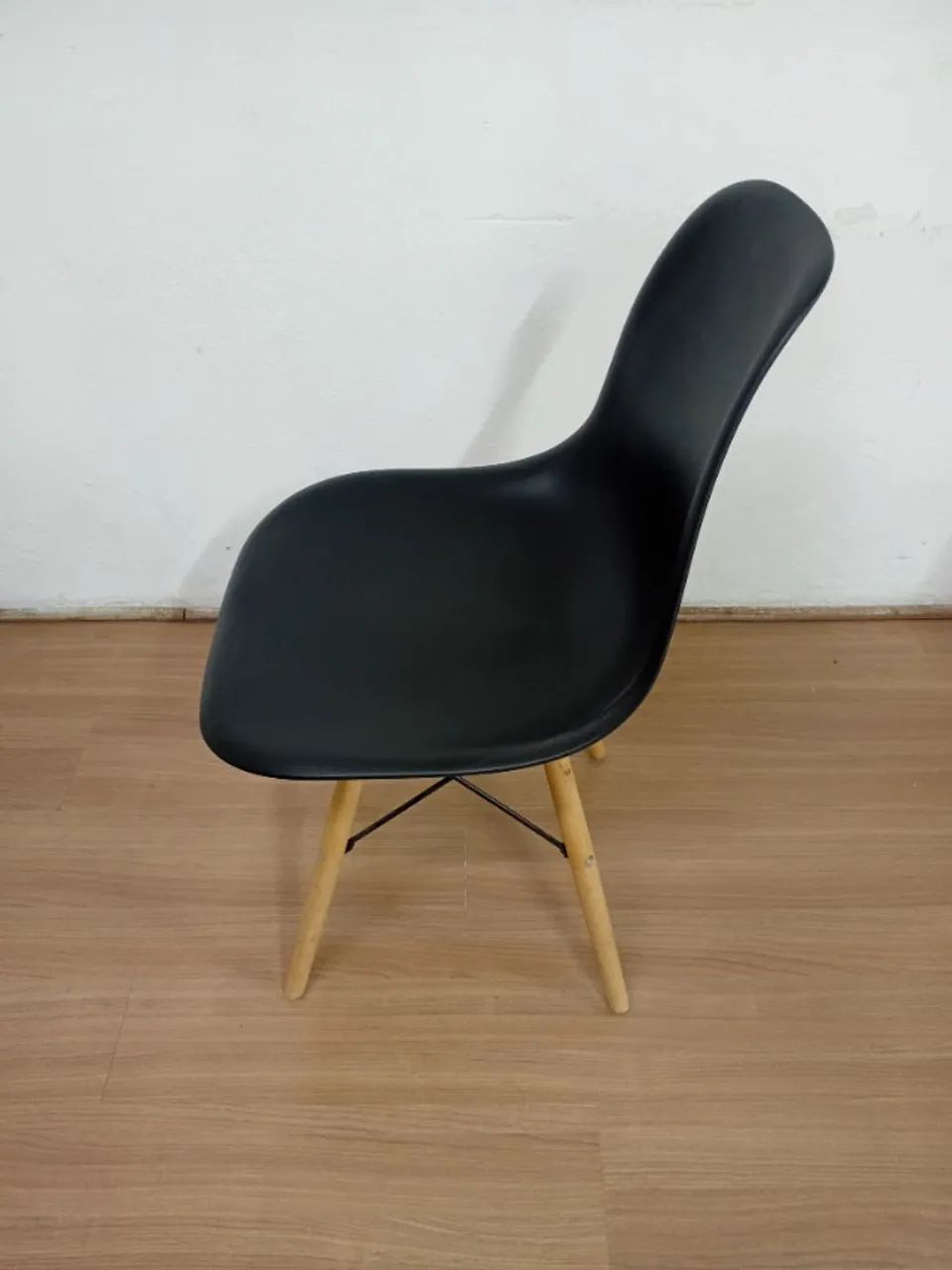 Cadeira Design Charles Eames em ABS - Foto 4