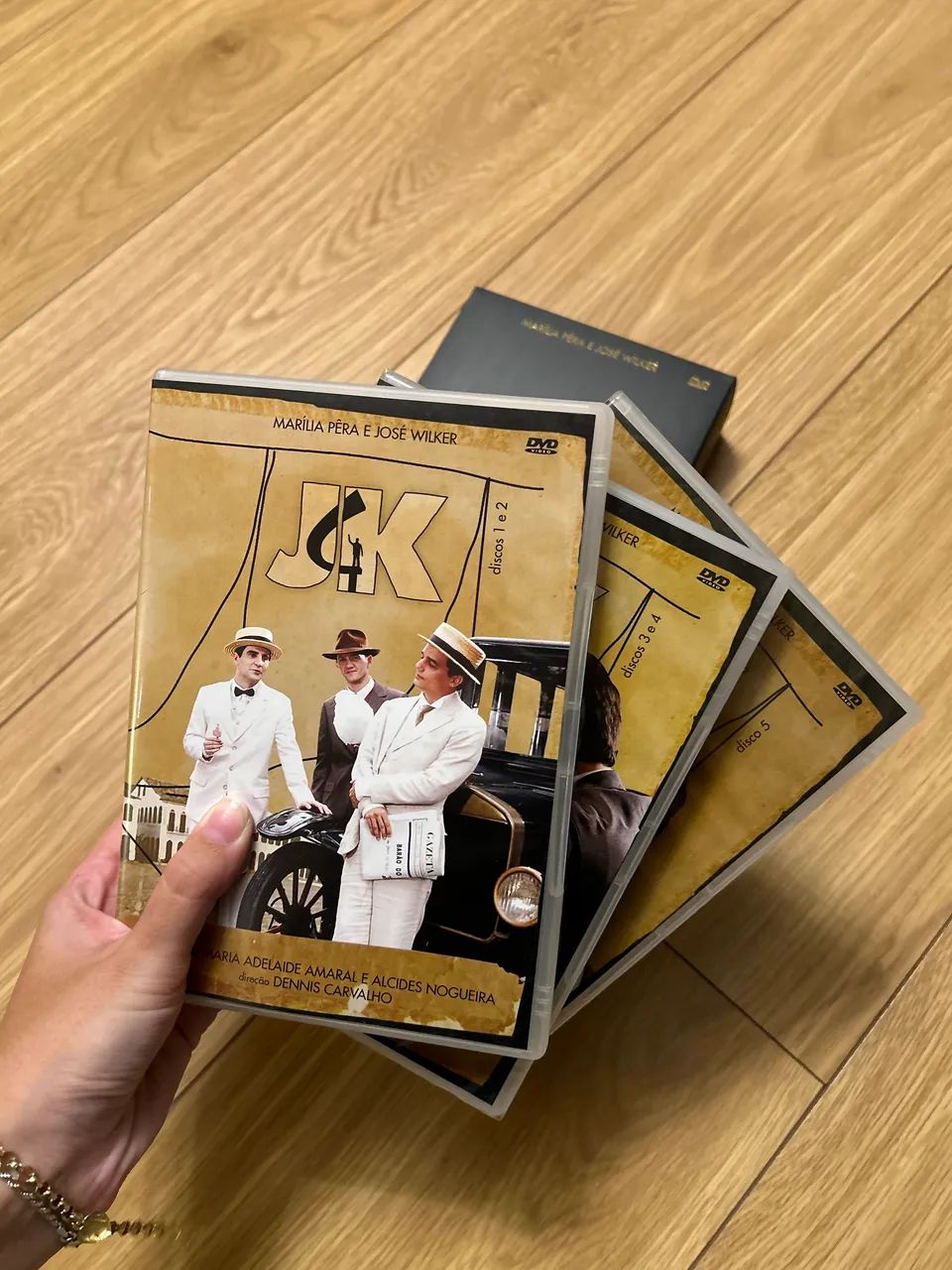 Box de DVD JK - Foto 3