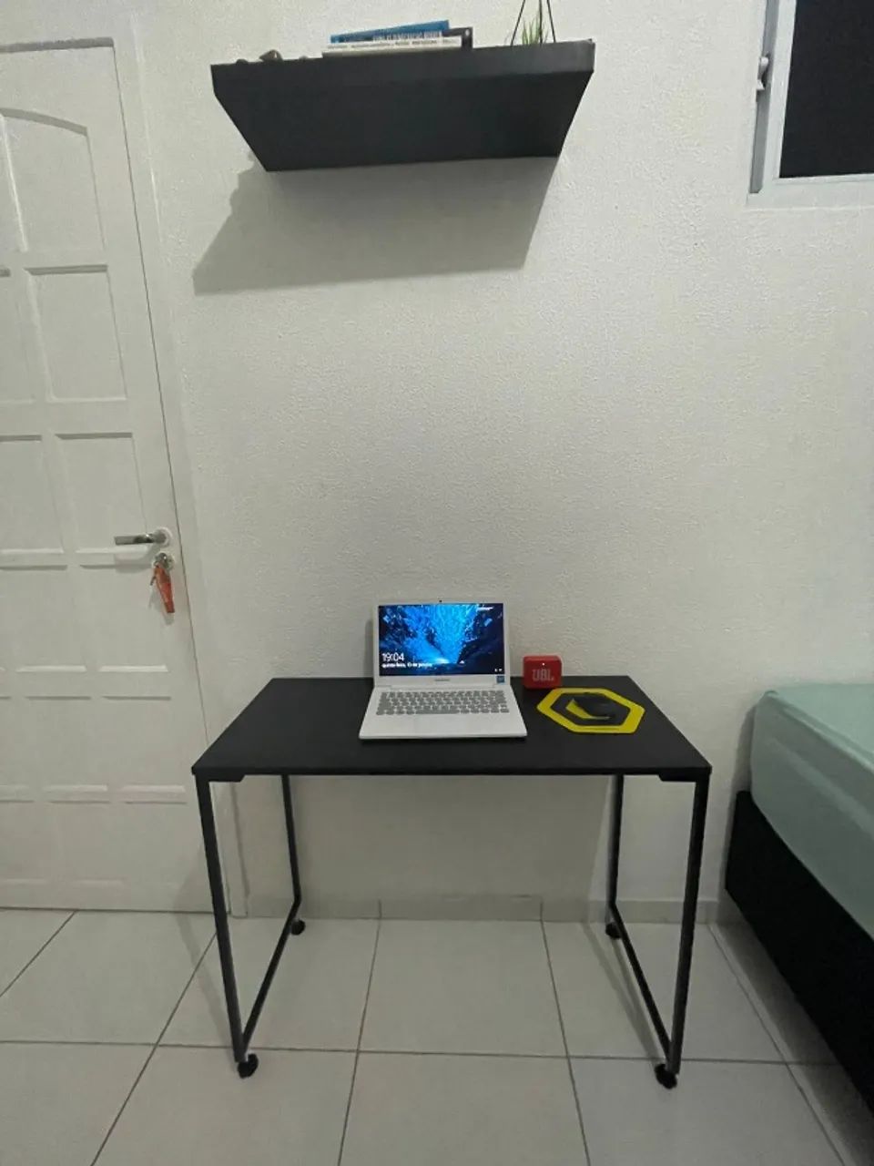 Escrivaninha Industrial NOVA Mesa Multiuso Notebook Computador Escritório de Estudo Preta - Foto 4