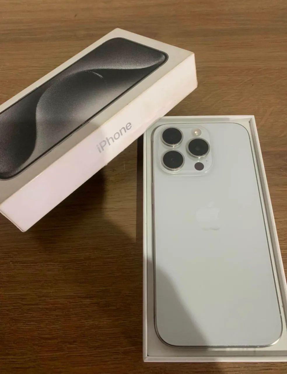 iPhone 15 Pro titanium - Foto 2