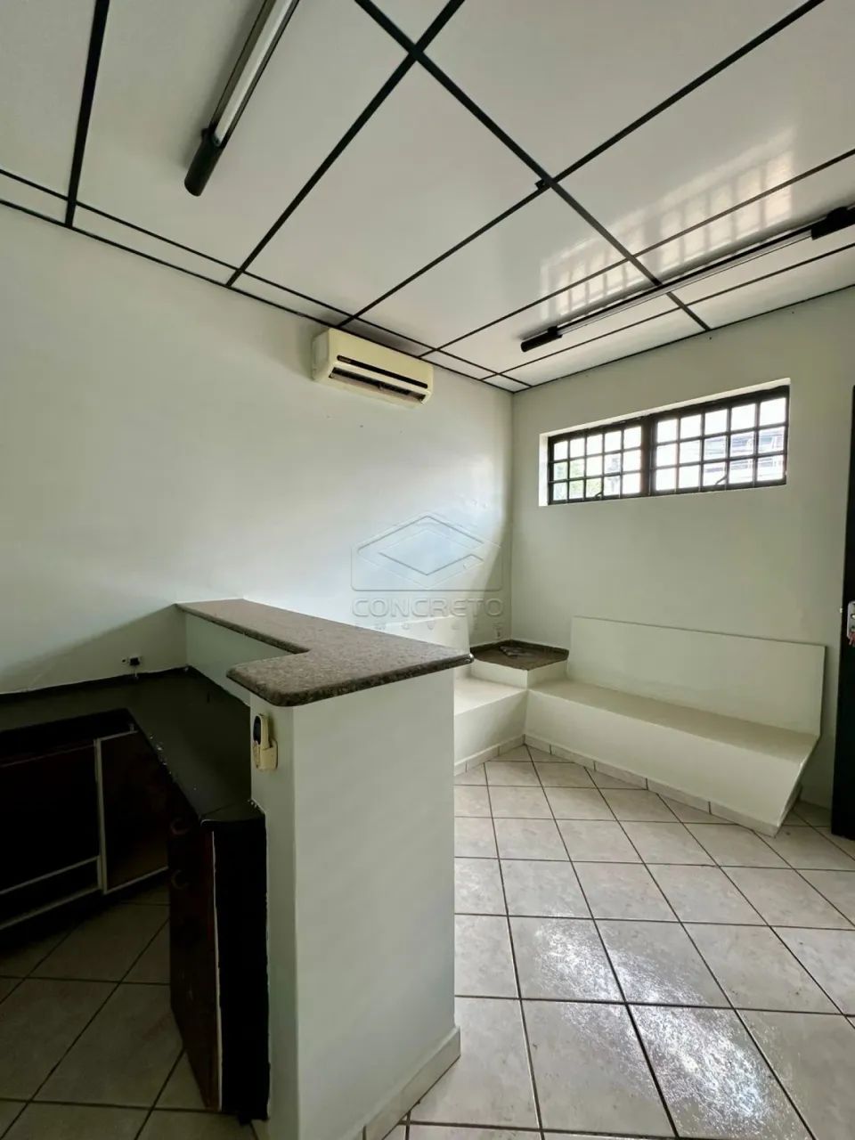 LINDO IMÓVEL COMERCIAL EM EXCELENTE LOCALIZAÇÃO - Foto 3