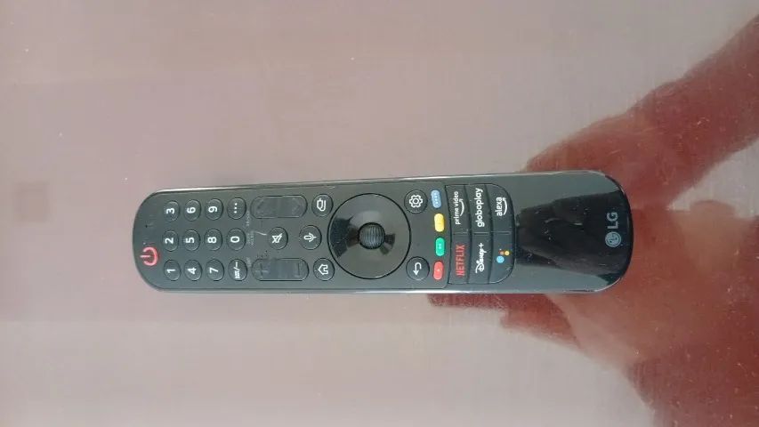Televisão LG 65 polegadas 