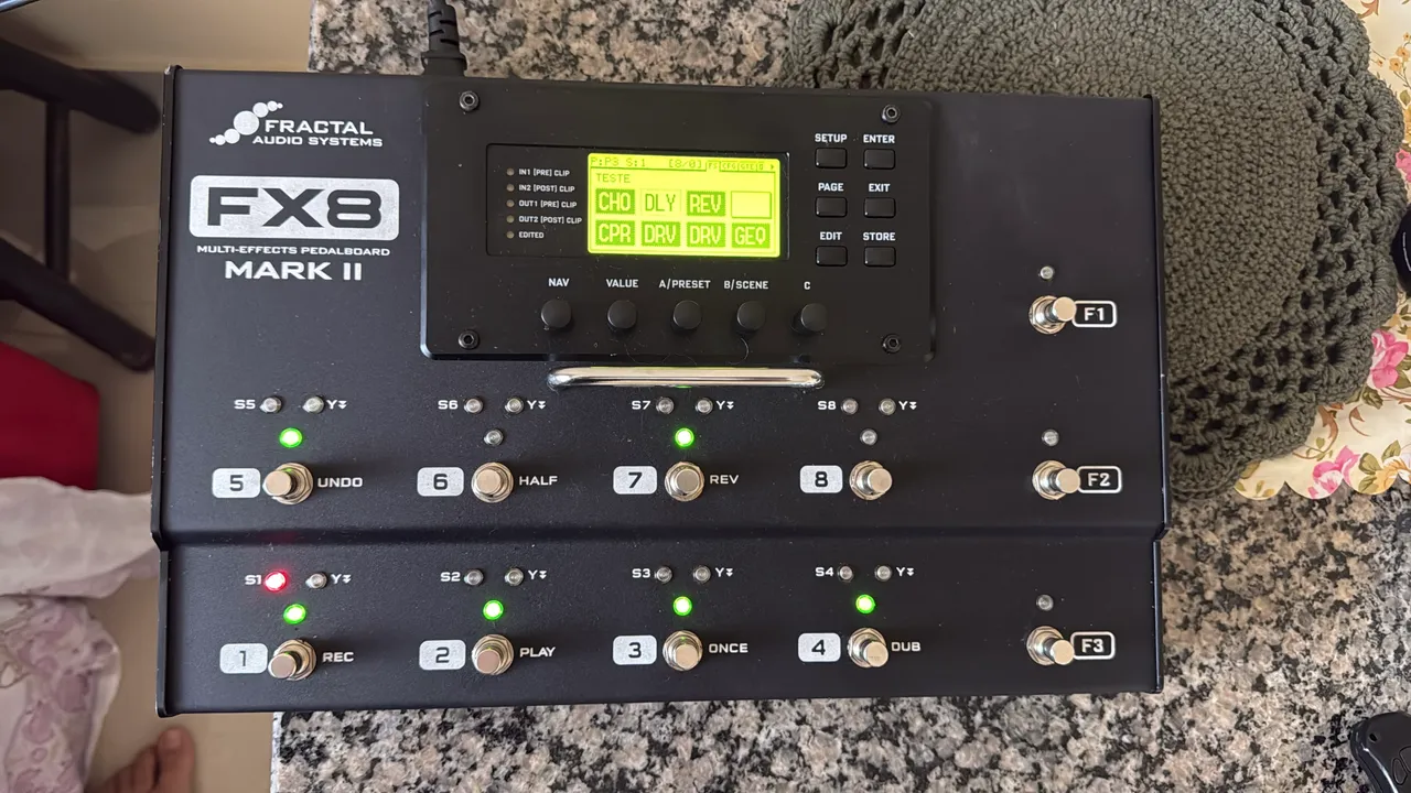 Pedal Boss Harmonist HR-2 - Instrumentos musicais - Copacabana