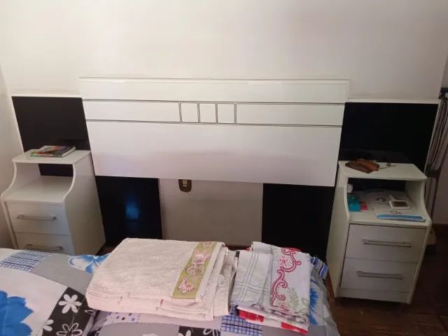 Cabeceira de cama com 2 criados  - Foto 3