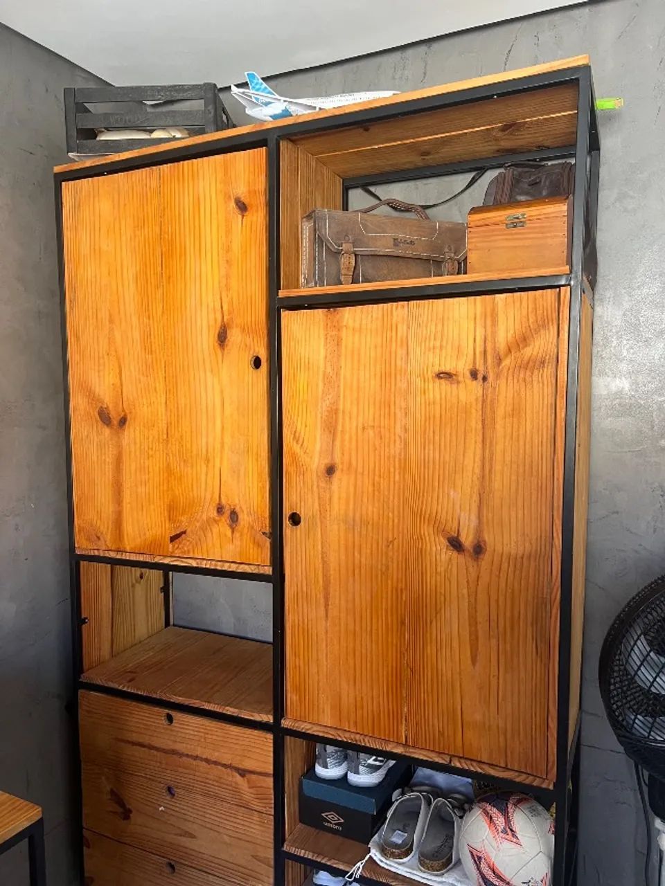 Vendo móveis estilo industrial (quarto)