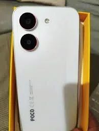 Poco X8 Pro - 512 e 8 RAM