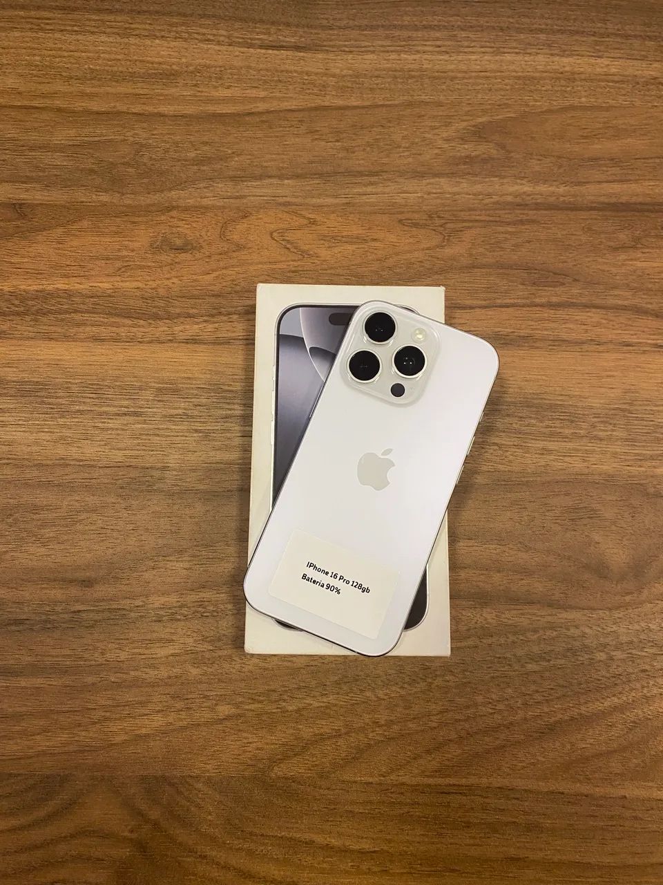 iPhone 16 Pro 128GB Bateria 90% 