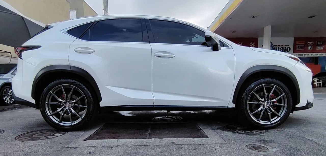 Lexus NX-200T Luxury 2.0 16V 238cv Aut. 2015