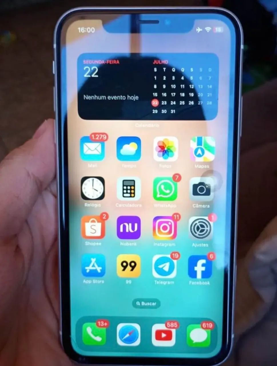 iPhone XR 