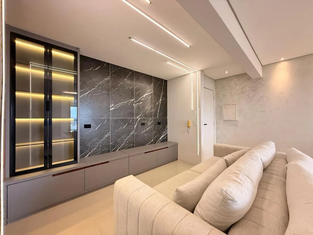 Apartamento à venda em Maringá, Vila Marumby, com 3 quartos, com 89.85 m² - Foto 2