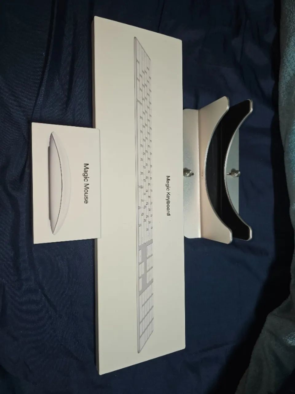 Magic Mouse e Magic Keyboard Branco Apple