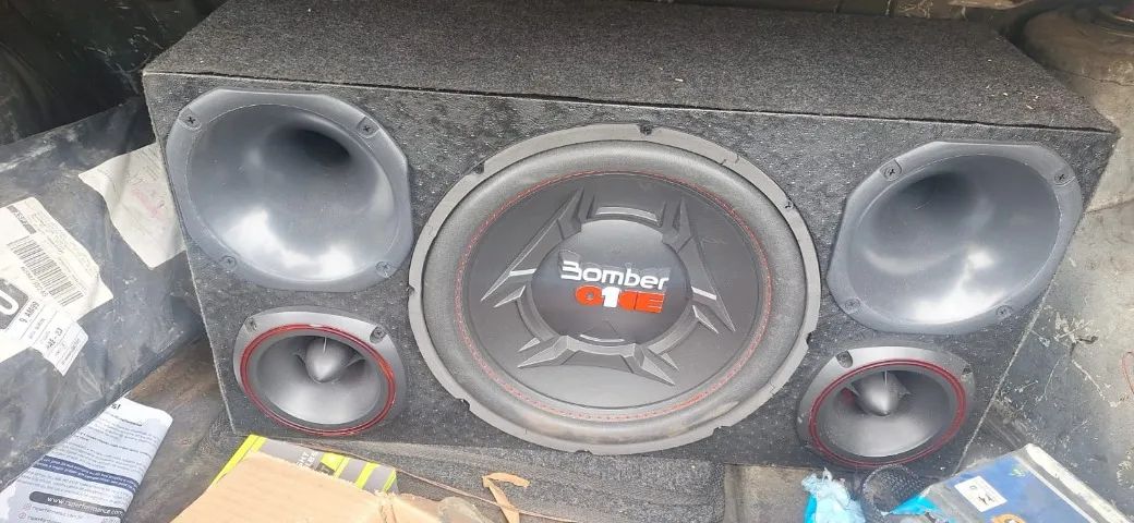 Caixa Trio Som Completa Bomber One 12 + Módulo Taramps