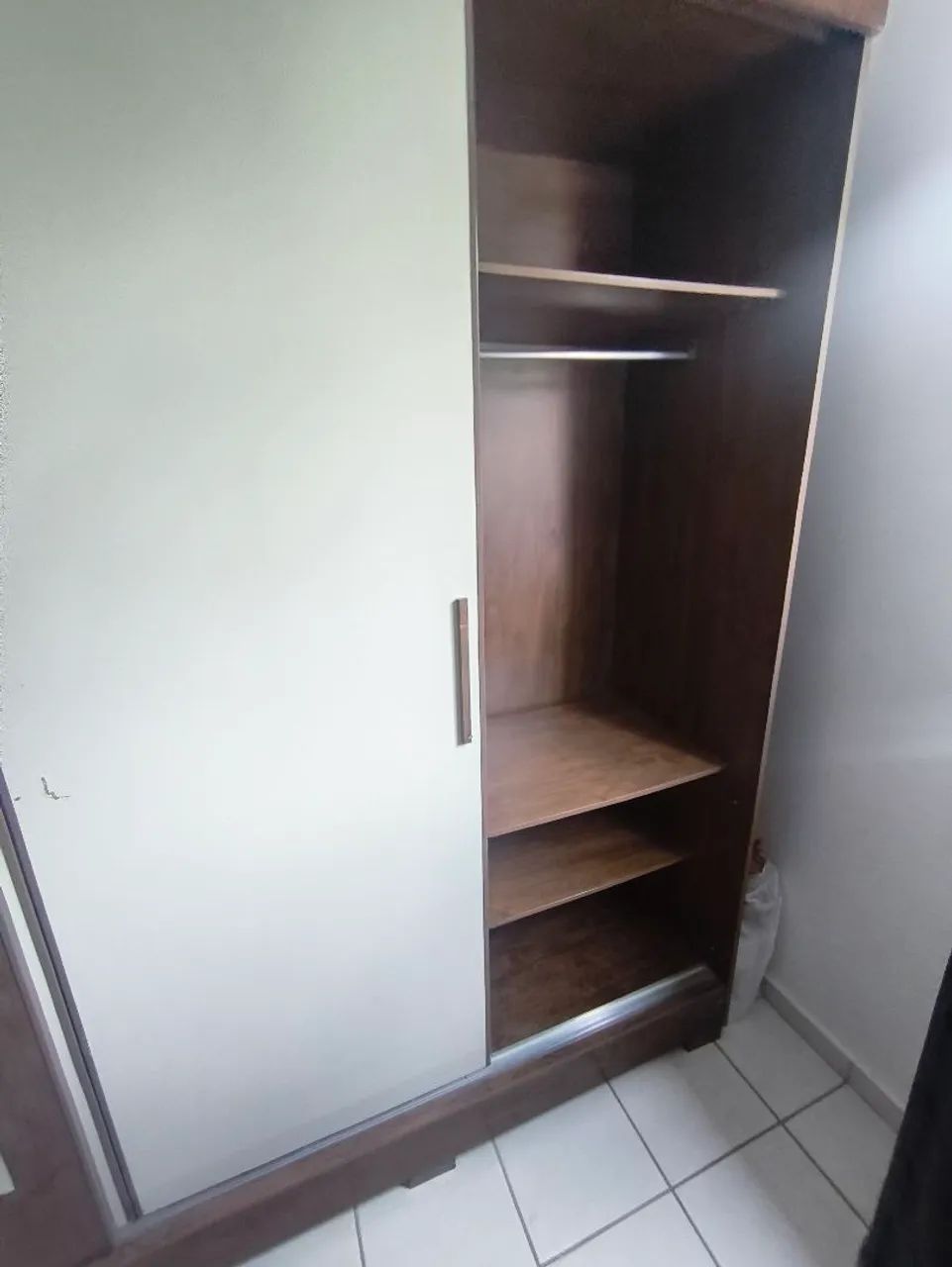 Guarda roupa 3 portas - Foto 3
