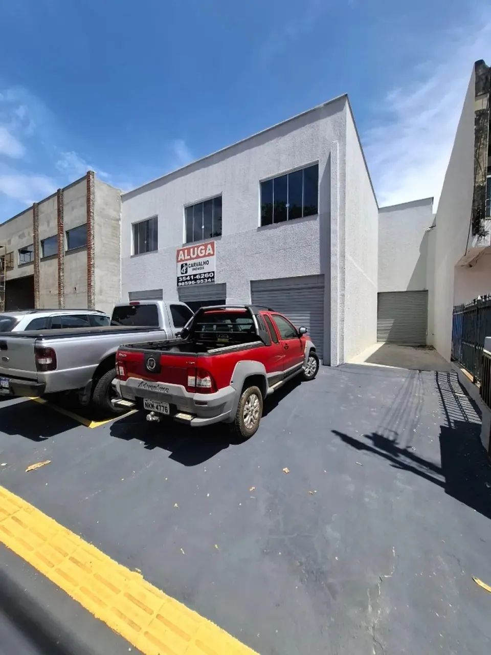 GALPAO COMERCIAL NA AV. T-9, PROXIMO AO SUPERMECADO VEMKA - Foto 2