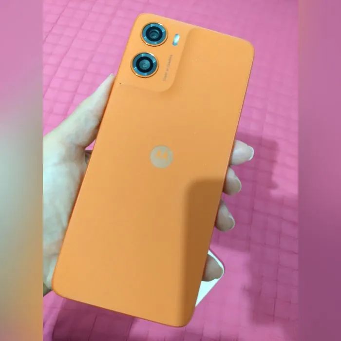 Celular moto g06