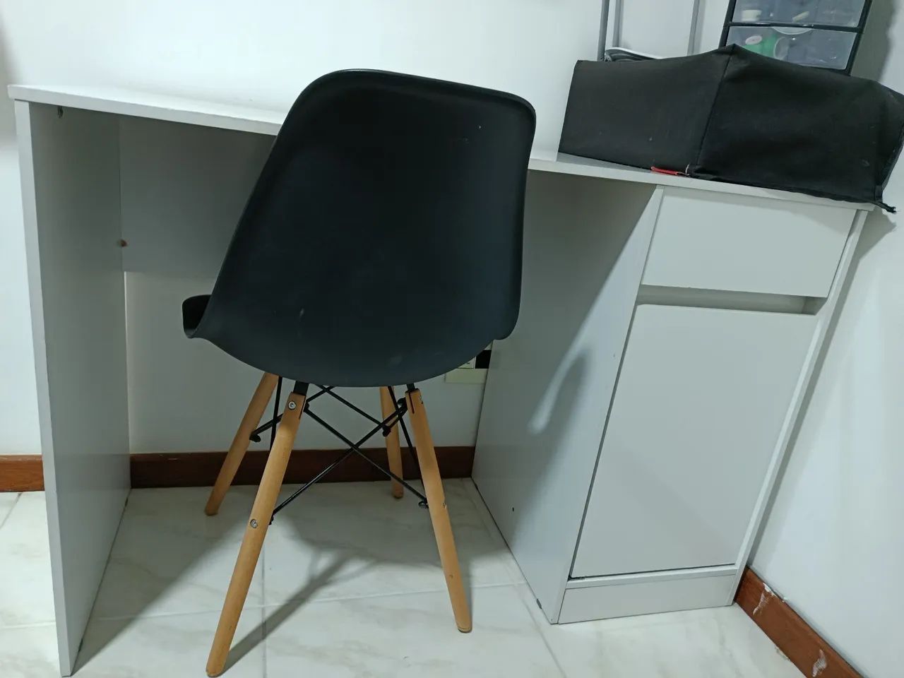 Mesa com cadeira  - Foto 3