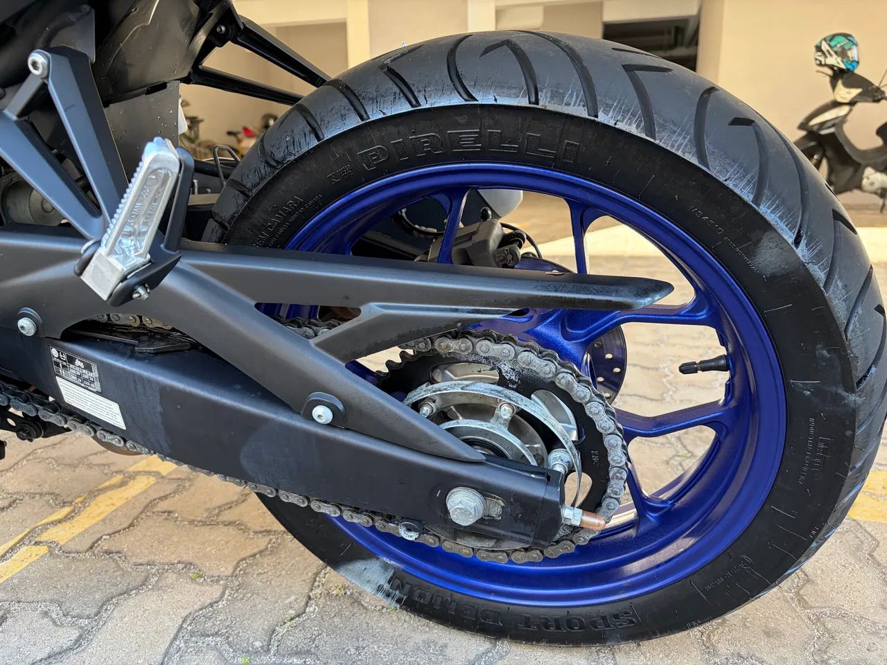 Yamaha MT03 2021 racing blue - Foto 2