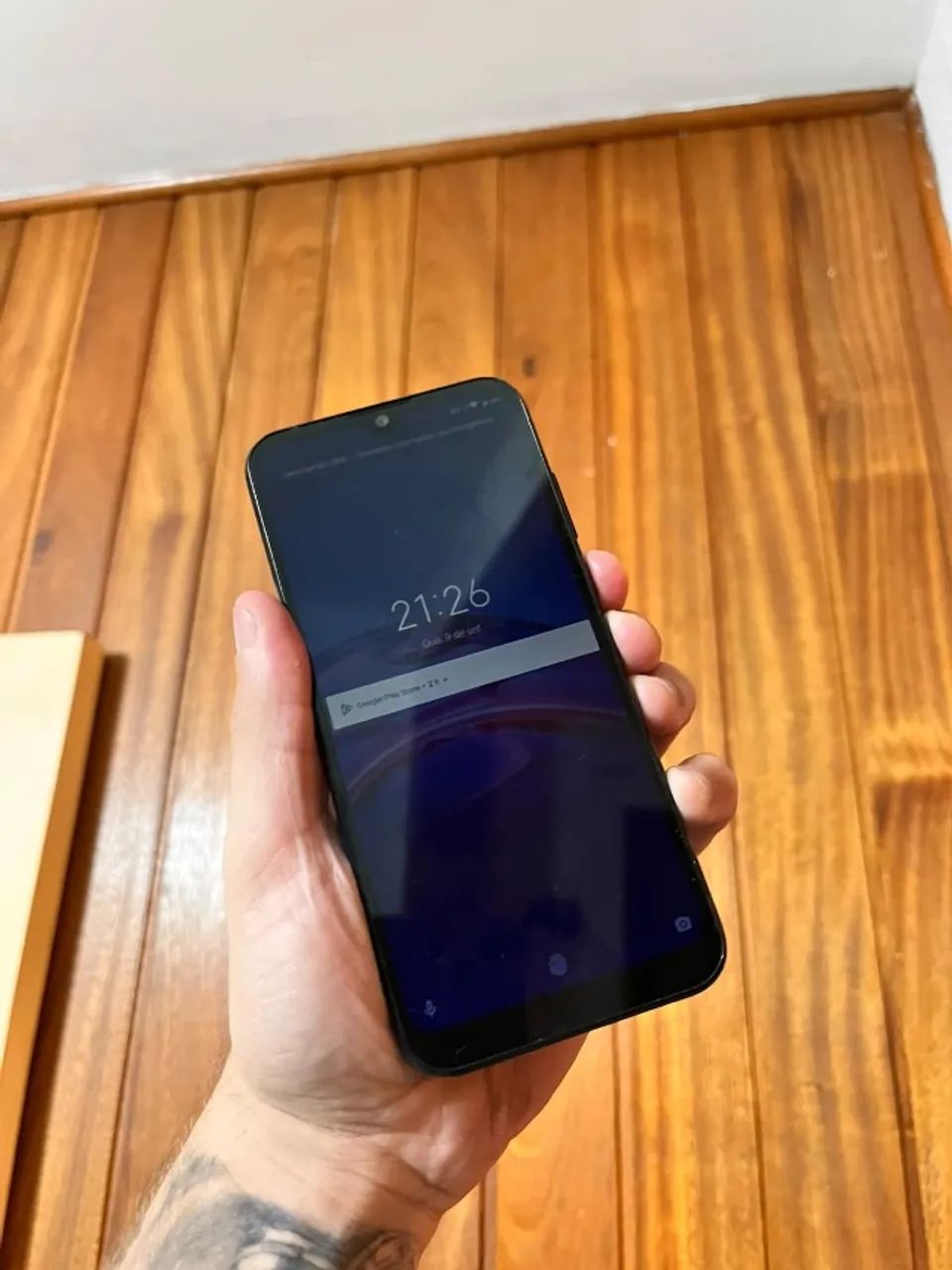 celullar Motorola E6i 64gb