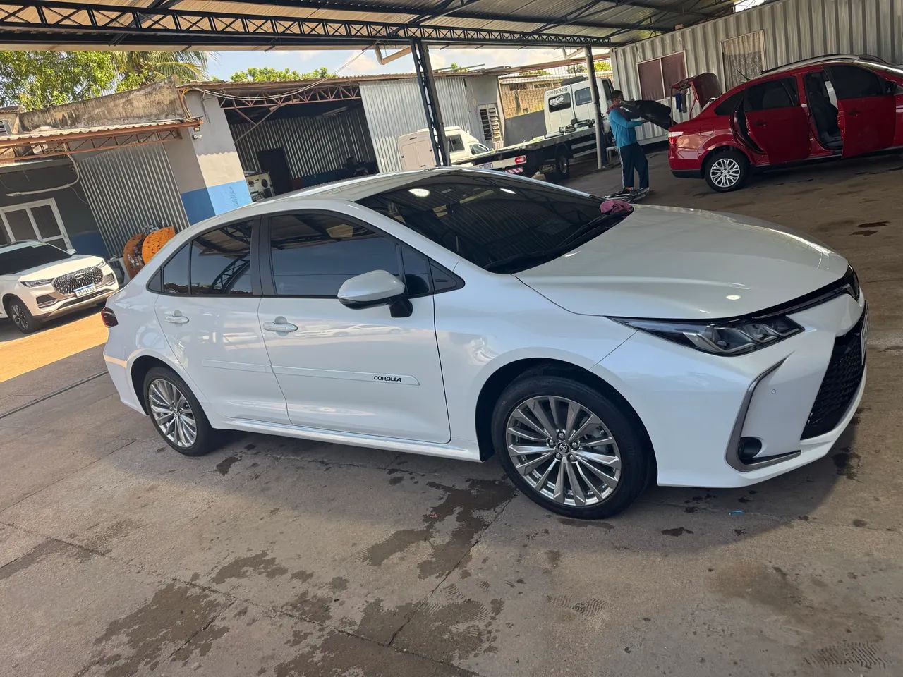 Toyota Corolla XEI 2.0 Flex 16V Aut. 2024 - Foto 2