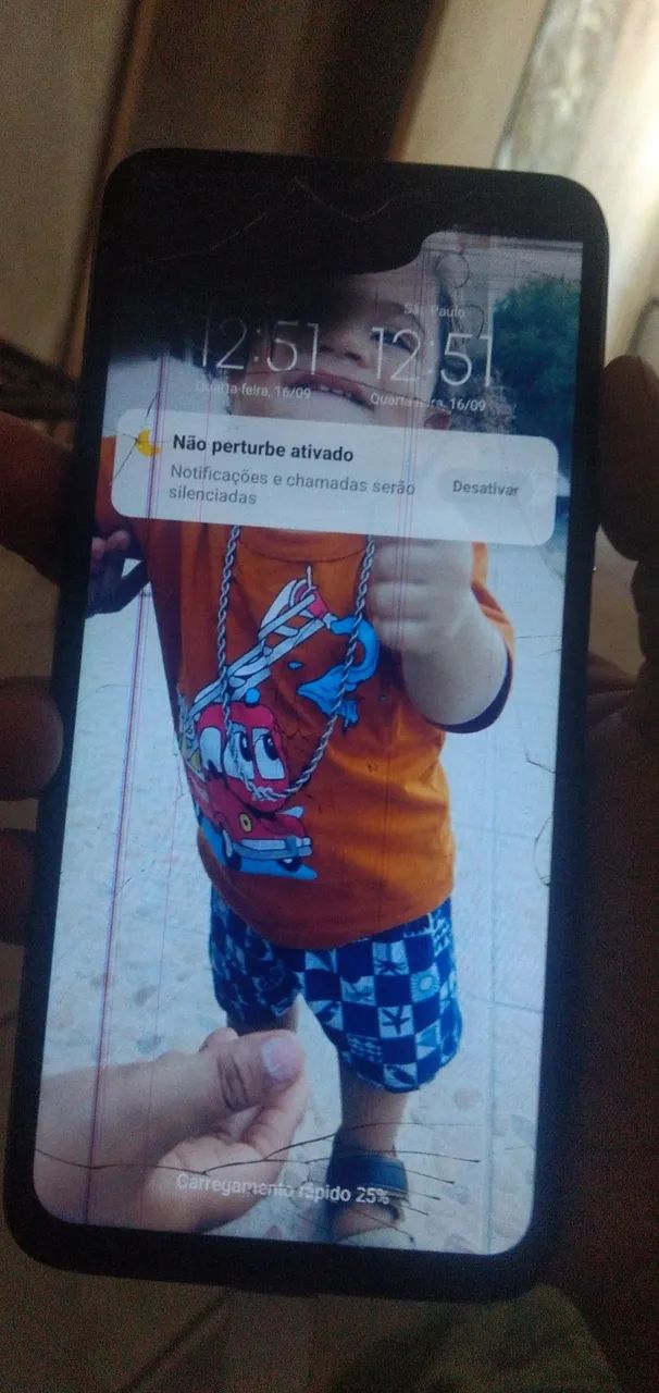 Vendo celular quebrado 