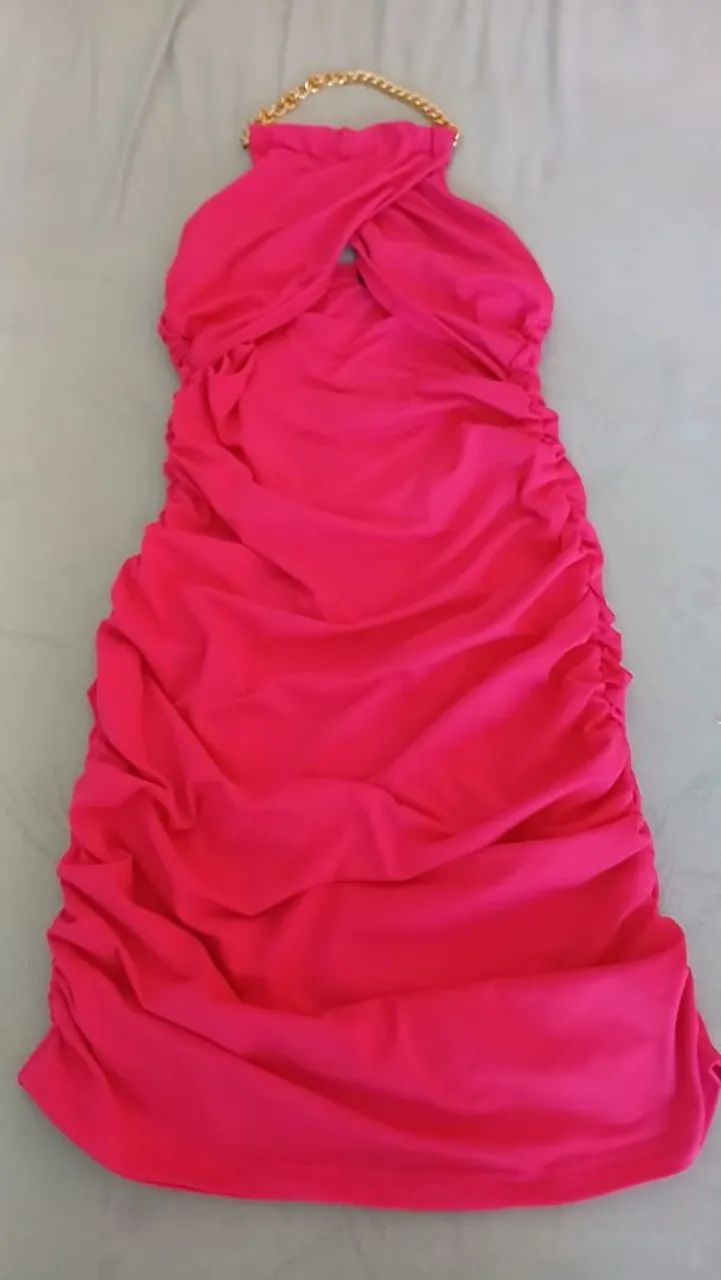 Vestido rosa pink colado